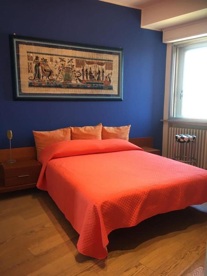 Appartamento Fronte Mare Ріміні Екстер'єр фото